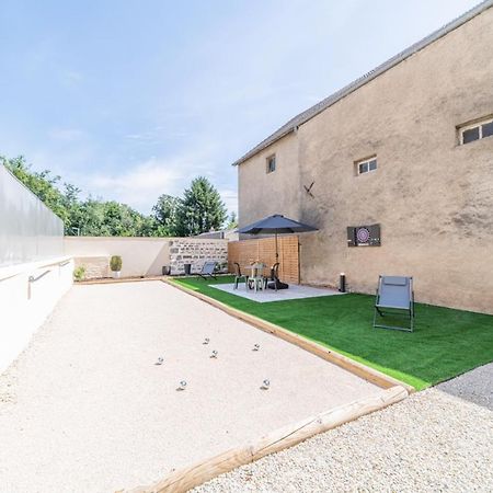Côté Cour, 3 chambres, terrasses, jardin privé avec terrain de pétanque, cave voutée Corgoloin Exterior foto